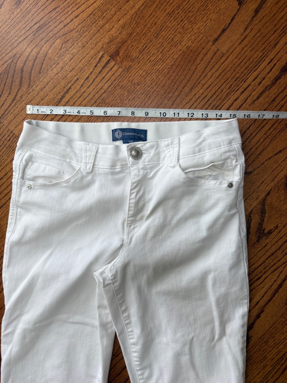 Democracy Women's White Ab Solution Straight Leg Jeans - Picture 8 of 8